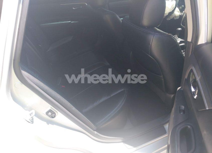 Photo 8 of 2017 Nissan Altima 2.5 SR (VIN 1N4AL3AP2HC164553)