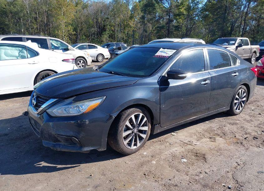Photo 2 of 2017 Nissan Altima 2.5 SL (VIN 1N4AL3AP2HC170319)
