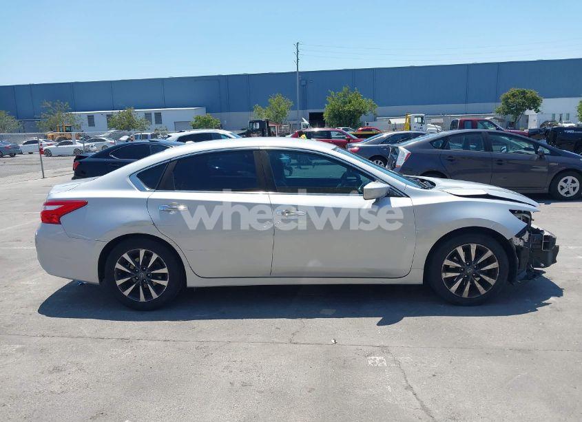 Photo 14 of 2017 Nissan Altima 2.5 SV (VIN 1N4AL3AP2HC171342)