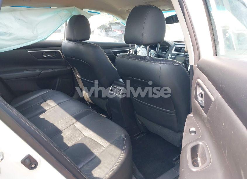 Photo 8 of 2017 Nissan Altima 2.5 SL (VIN 1N4AL3AP2HC172233)