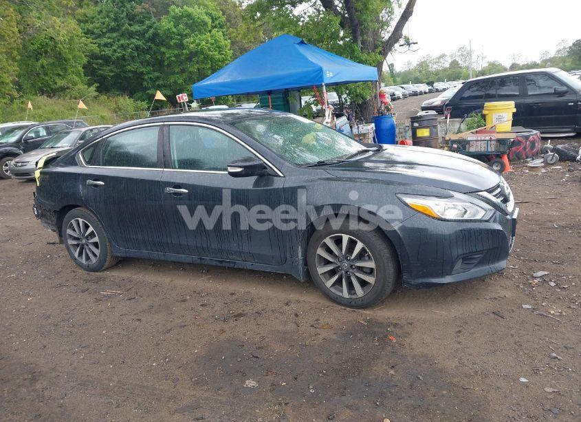 Photo 13 of 2017 Nissan Altima 2.5 SV (VIN 1N4AL3AP2HC174645)