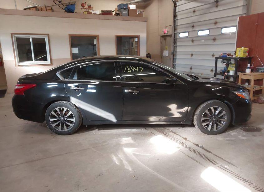 Photo 13 of 2017 Nissan Altima 2.5 SV (VIN 1N4AL3AP2HC177559)