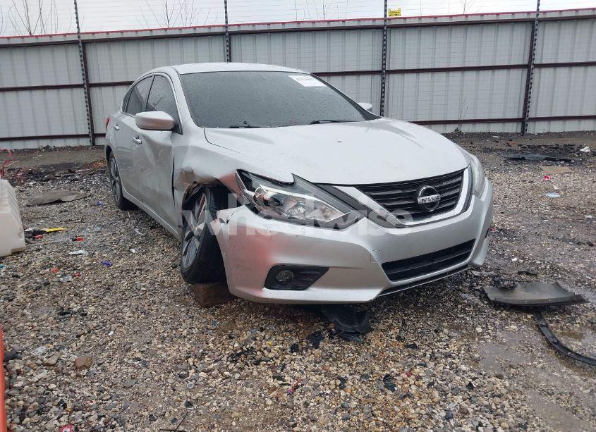2017 Nissan Altima 2.5 SV (VIN 1N4AL3AP2HC188092) main photo