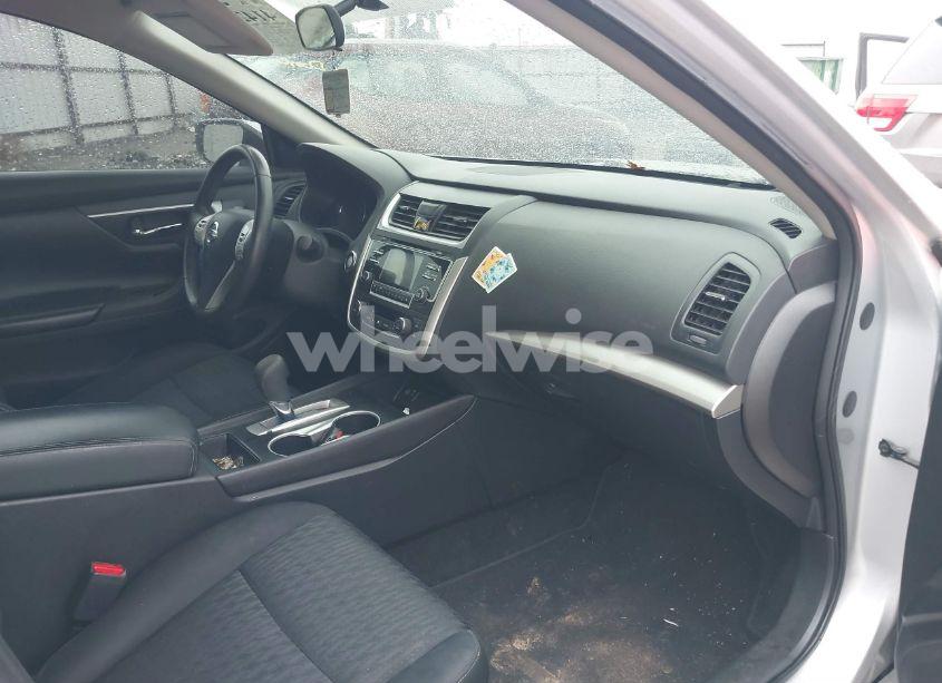 Photo 5 of 2017 Nissan Altima 2.5 SV (VIN 1N4AL3AP2HC188092)
