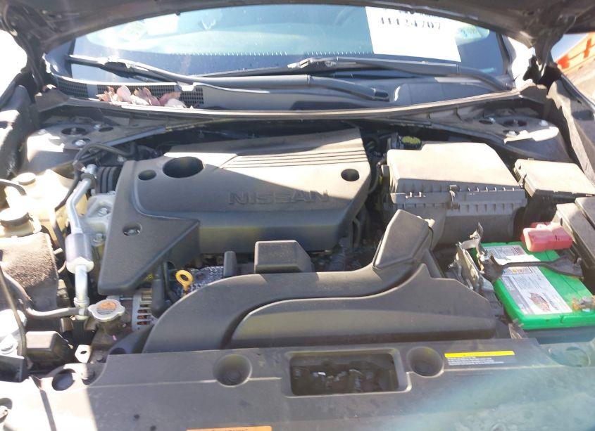 Photo 10 of 2017 Nissan Altima 2.5 SR (VIN 1N4AL3AP2HC220488)