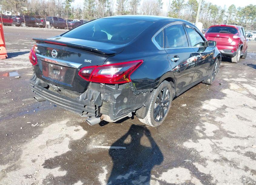 Photo 4 of 2017 Nissan Altima 2.5 SR (VIN 1N4AL3AP2HC220488)