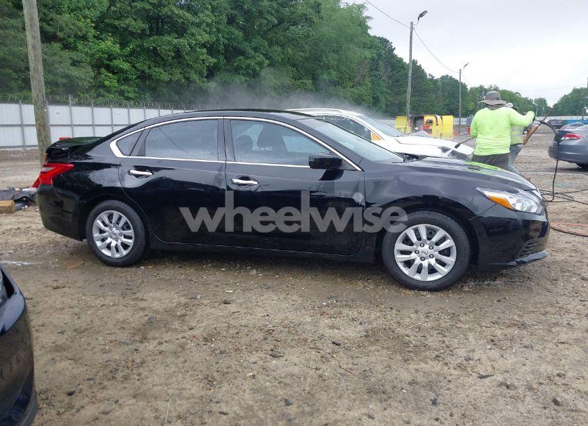 Photo 13 of 2017 Nissan Altima 2.5 S (VIN 1N4AL3AP2HC224783)