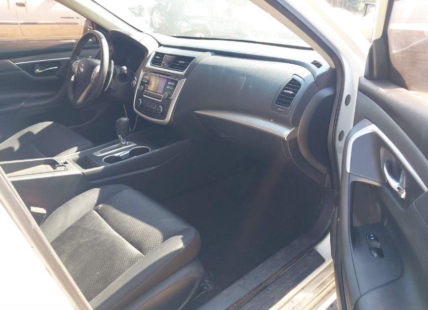 Photo 5 of 2017 Nissan Altima 2.5 SR (VIN 1N4AL3AP2HC227604)
