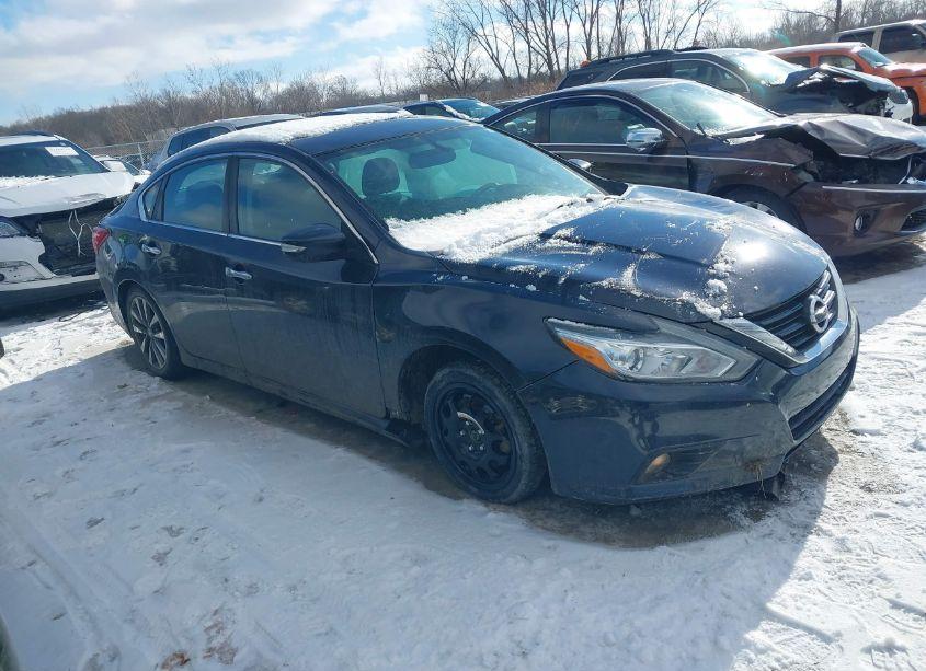 2017 Nissan Altima 2.5 SL (VIN 1N4AL3AP2HC229630) main photo