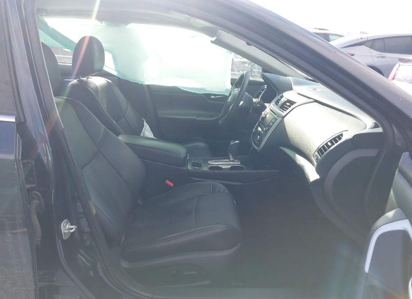 Photo 5 of 2017 Nissan Altima 2.5 SL (VIN 1N4AL3AP2HC229630)