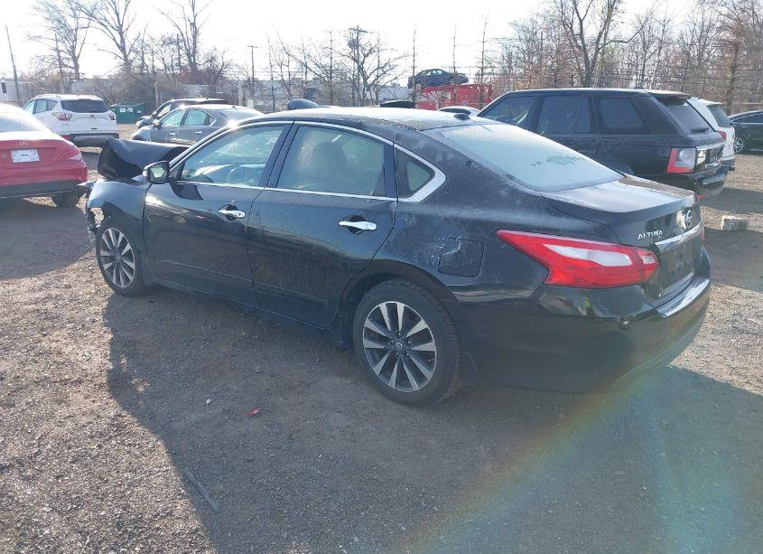 Photo 3 of 2017 Nissan Altima 2.5 SV (VIN 1N4AL3AP2HC234892)