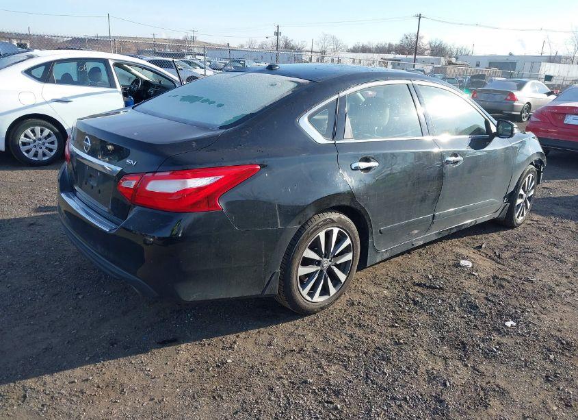 Photo 4 of 2017 Nissan Altima 2.5 SV (VIN 1N4AL3AP2HC234892)