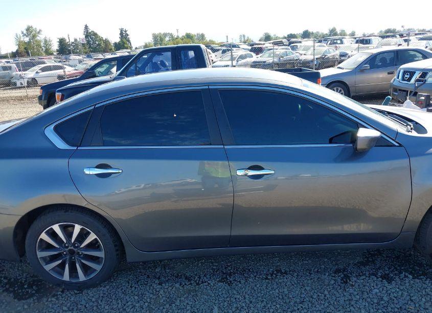 Photo 14 of 2017 Nissan Altima 2.5 SV (VIN 1N4AL3AP2HC234956)