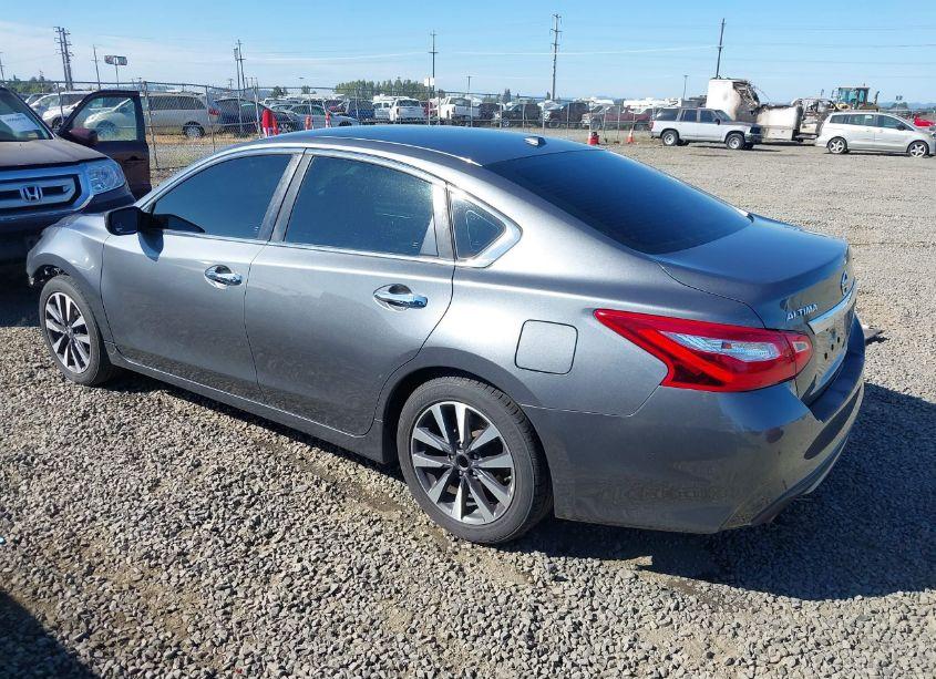 Photo 3 of 2017 Nissan Altima 2.5 SV (VIN 1N4AL3AP2HC234956)