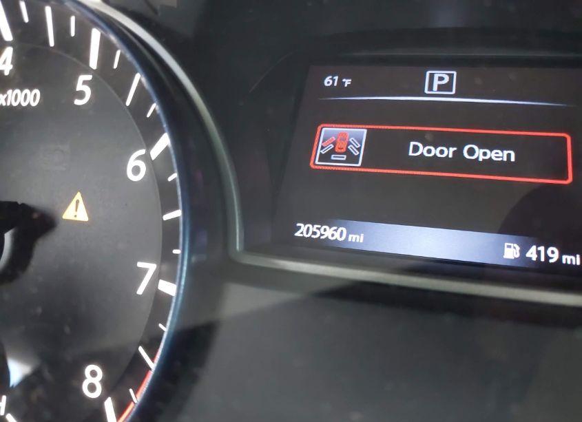 Photo 15 of 2017 Nissan Altima 2.5 SR (VIN 1N4AL3AP2HC235797)