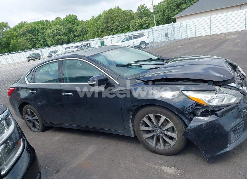 Photo 13 of 2017 Nissan Altima 2.5 SV (VIN 1N4AL3AP2HC237744)