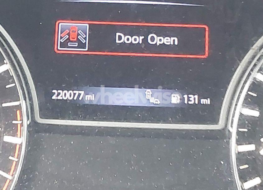 Photo 15 of 2017 Nissan Altima 2.5 SV (VIN 1N4AL3AP2HC237744)