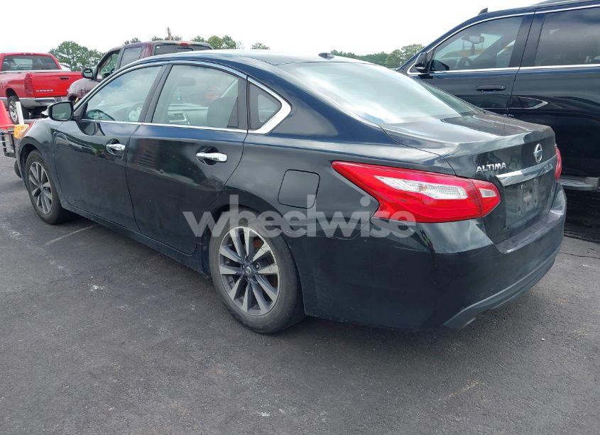 Photo 3 of 2017 Nissan Altima 2.5 SV (VIN 1N4AL3AP2HC237744)