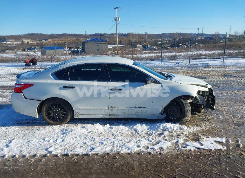 Photo 14 of 2017 Nissan Altima 2.5 S (VIN 1N4AL3AP2HC239087)