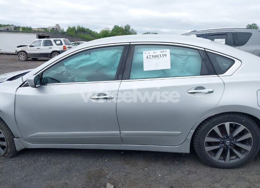 Photo 14 of 2017 Nissan Altima 2.5 SV (VIN 1N4AL3AP2HC239414)