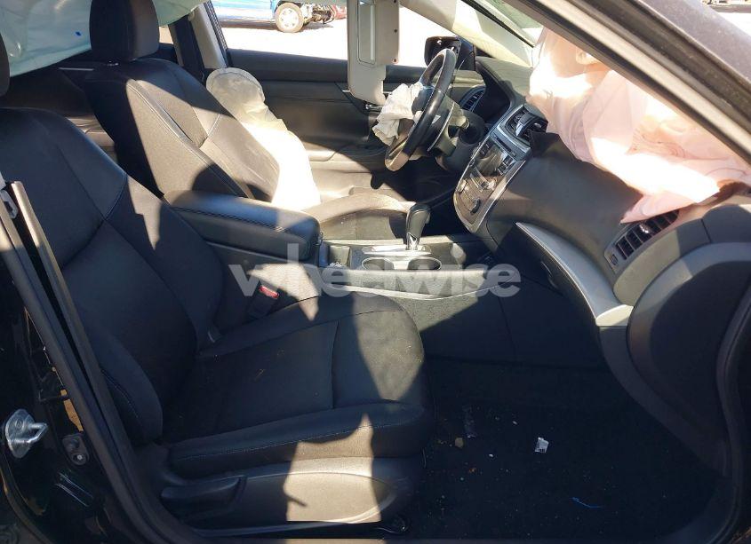 Photo 5 of 2017 Nissan Altima 2.5 SR (VIN 1N4AL3AP2HC247478)