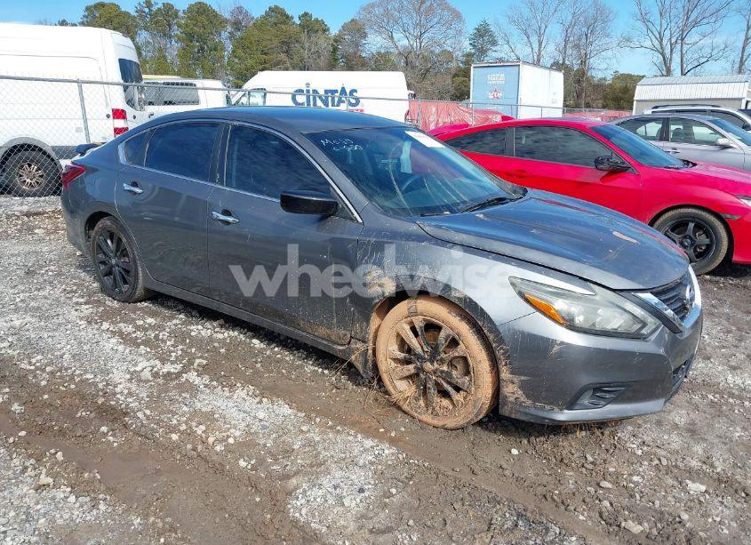 2017 Nissan Altima 2.5 SR (VIN 1N4AL3AP2HC253202) main photo
