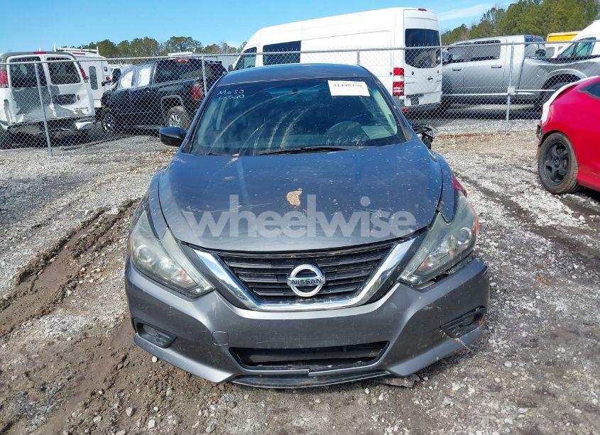 Photo 12 of 2017 Nissan Altima 2.5 SR (VIN 1N4AL3AP2HC253202)