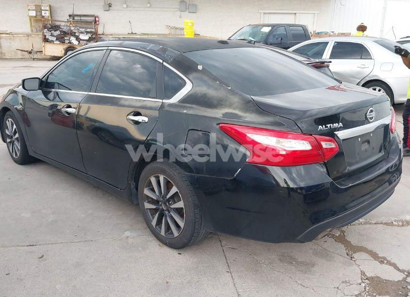 Photo 3 of 2017 Nissan Altima 2.5 SV (VIN 1N4AL3AP2HC253975)