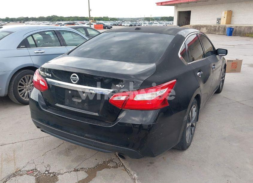Photo 4 of 2017 Nissan Altima 2.5 SV (VIN 1N4AL3AP2HC253975)