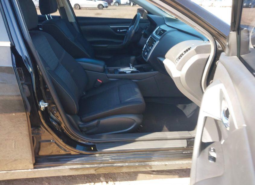 Photo 5 of 2017 Nissan Altima 2.5 SV (VIN 1N4AL3AP2HC261722)