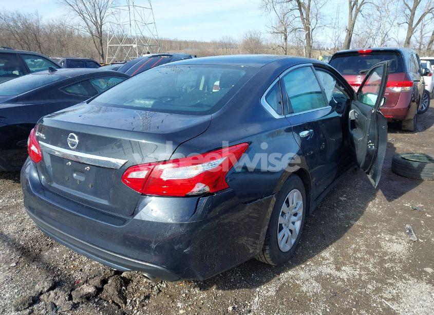 Photo 4 of 2017 Nissan Altima 2.5 S (VIN 1N4AL3AP2HC265849)