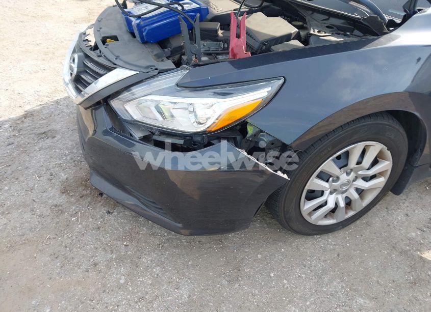 Photo 6 of 2017 Nissan Altima 2.5 S (VIN 1N4AL3AP2HC287270)