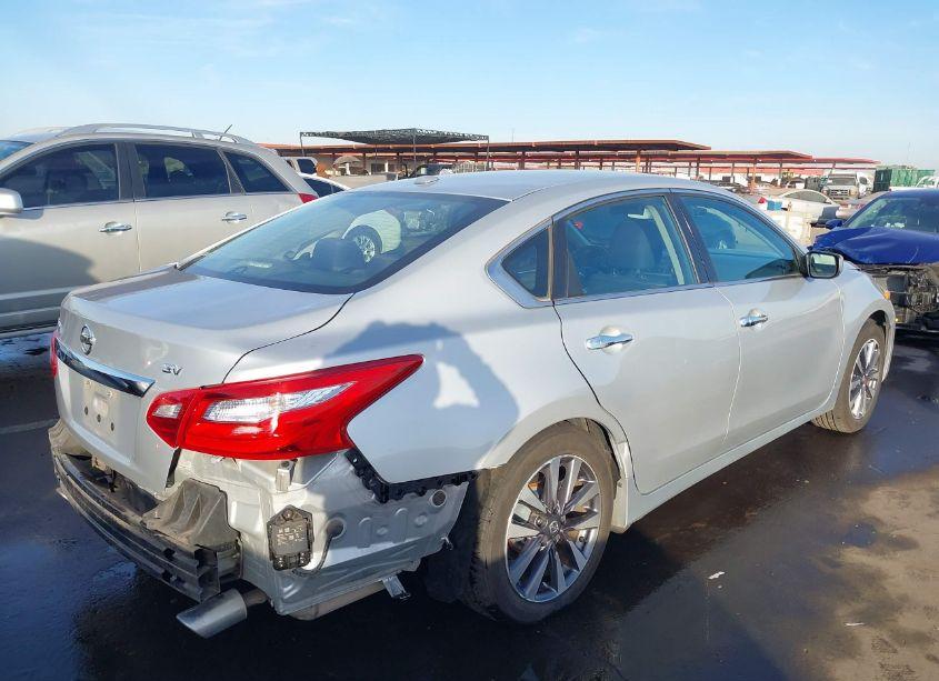 Photo 4 of 2017 Nissan Altima 2.5 SV (VIN 1N4AL3AP2HC289598)