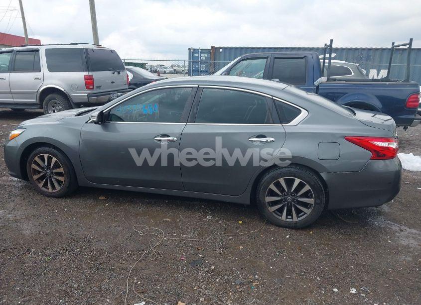Photo 14 of 2017 Nissan Altima 2.5 SL (VIN 1N4AL3AP2HC291528)