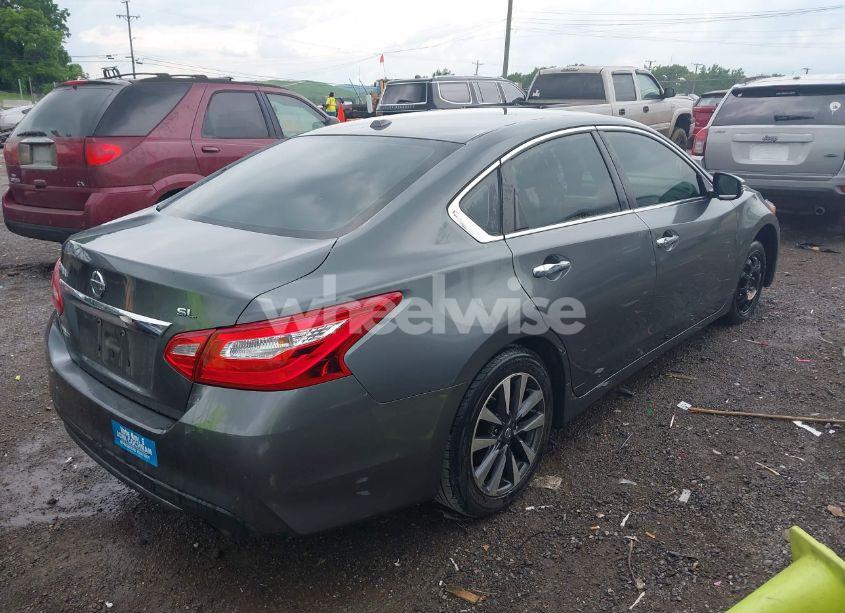 Photo 4 of 2017 Nissan Altima 2.5 SL (VIN 1N4AL3AP2HC291528)