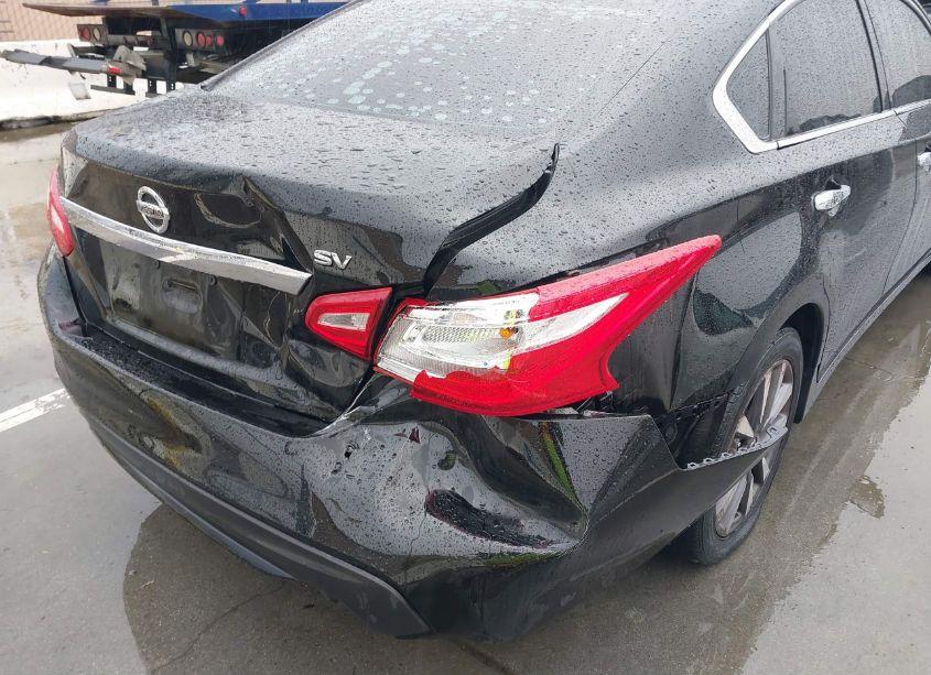 Photo 6 of 2017 Nissan Altima 2.5 SV (VIN 1N4AL3AP2HC292548)