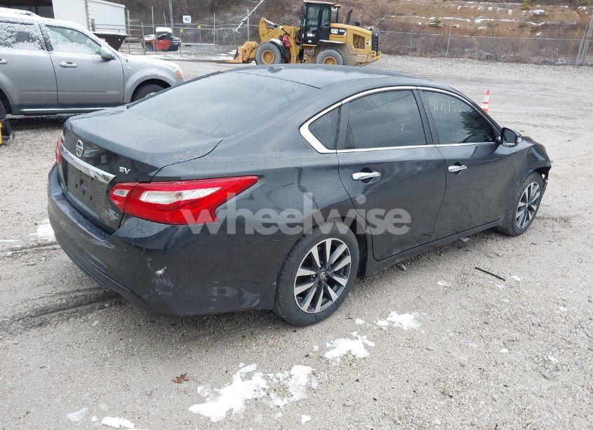 Photo 4 of 2017 Nissan Altima 2.5 SV (VIN 1N4AL3AP2HC298009)