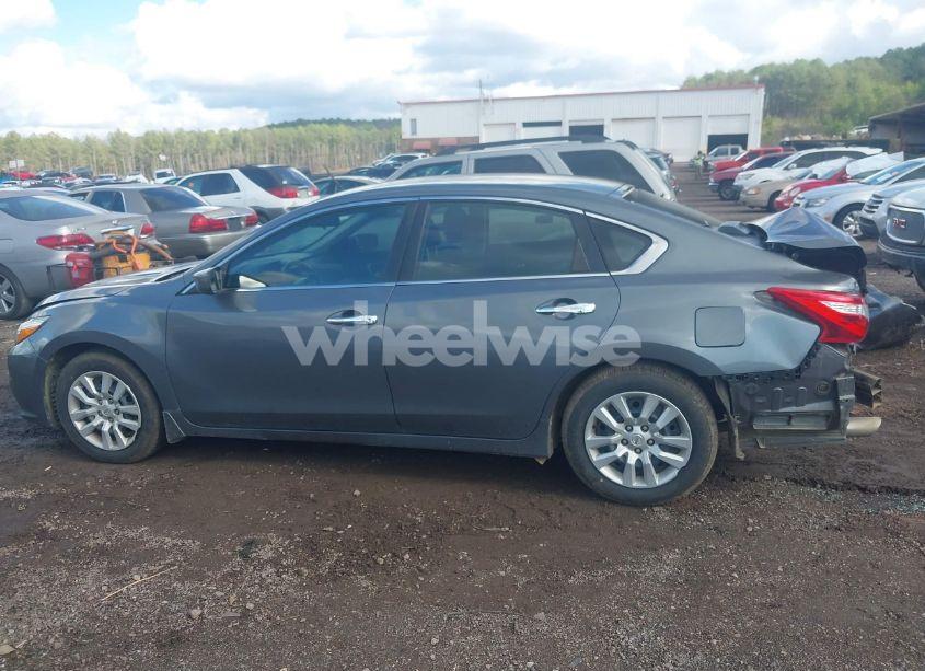 Photo 14 of 2017 Nissan Altima 2.5 S (VIN 1N4AL3AP2HC478669)