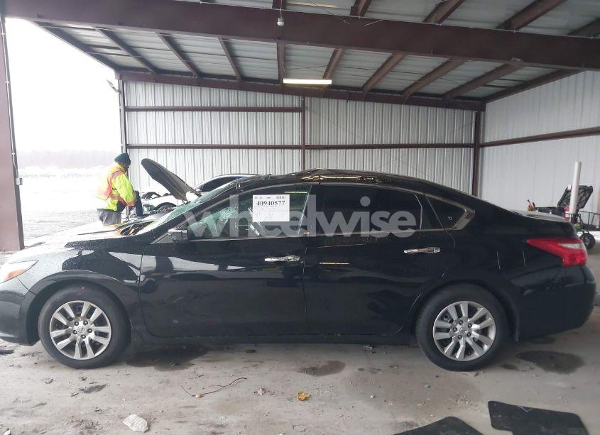 Photo 14 of 2017 Nissan Altima 2.5 S (VIN 1N4AL3AP2HC479479)