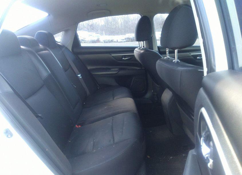 Photo 8 of 2017 Nissan Altima 2.5 SR (VIN 1N4AL3AP2HC482852)