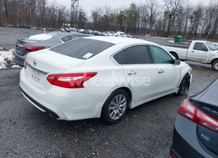 Photo 4 of 2017 Nissan Altima 2.5 SV (VIN 1N4AL3AP2HC486378)