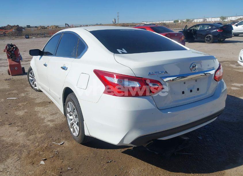 Photo 3 of 2017 Nissan Altima 2.5 S (VIN 1N4AL3AP2HN309692)