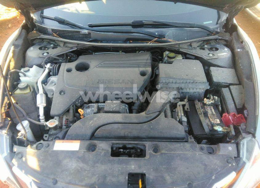 Photo 10 of 2017 Nissan Altima 2.5 S (VIN 1N4AL3AP2HN310230)