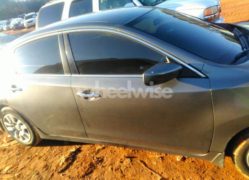 Photo 13 of 2017 Nissan Altima 2.5 S (VIN 1N4AL3AP2HN310230)