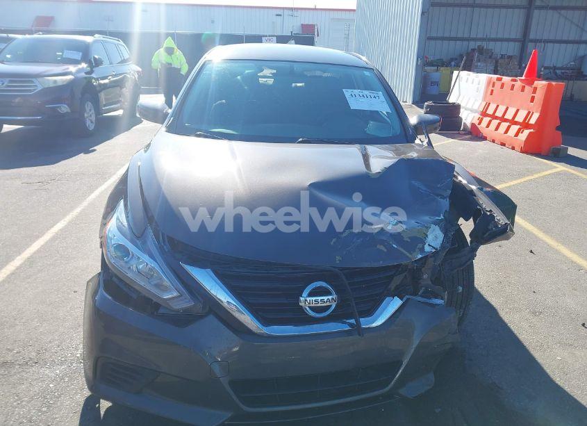 Photo 12 of 2017 Nissan Altima 2.5 S (VIN 1N4AL3AP2HN312897)