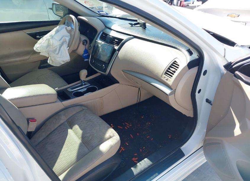 Photo 5 of 2017 Nissan Altima 2.5 S (VIN 1N4AL3AP2HN341171)