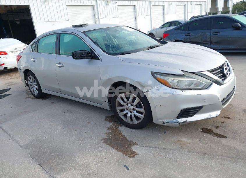 2017 Nissan Altima 2.5 S (VIN 1N4AL3AP2HN341204) main photo