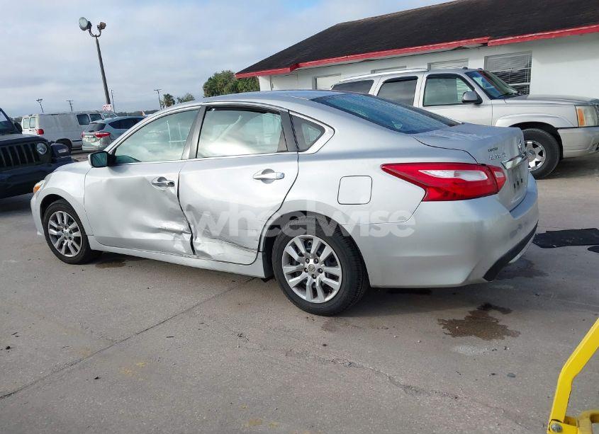 Photo 14 of 2017 Nissan Altima 2.5 S (VIN 1N4AL3AP2HN341204)