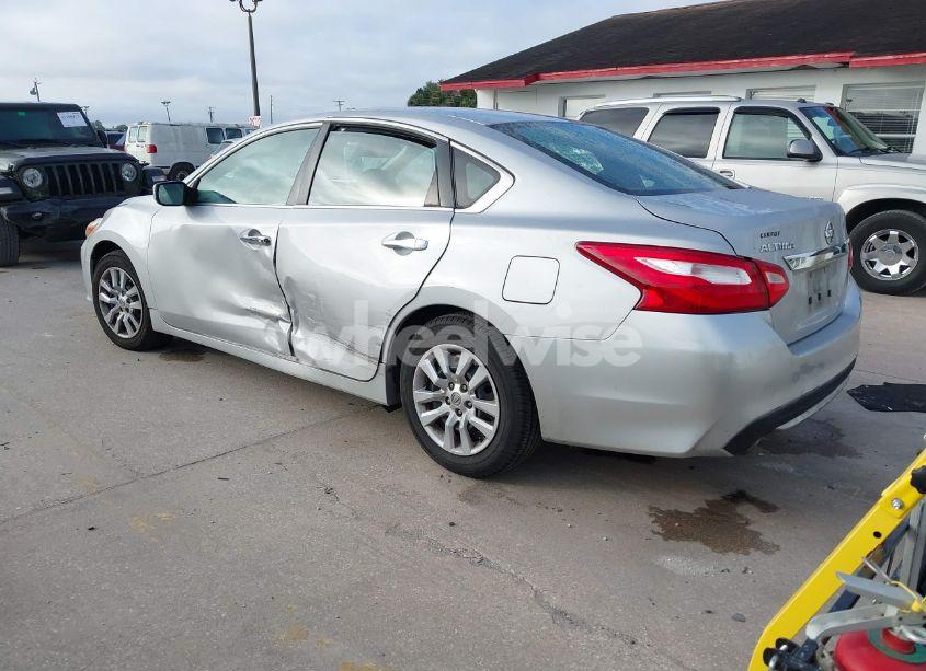 Photo 3 of 2017 Nissan Altima 2.5 S (VIN 1N4AL3AP2HN341204)