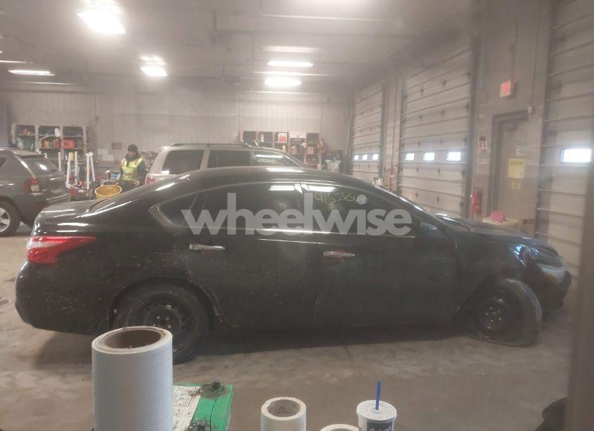 Photo 13 of 2017 Nissan Altima 2.5 S (VIN 1N4AL3AP2HN343356)